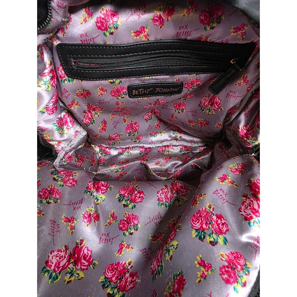 831 Betsey Johnson Blk Satin Embossed Logo Backpack Floral Lining Gold Hardware